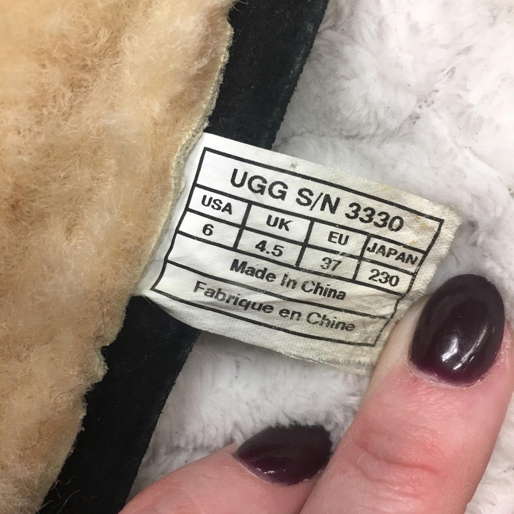 Ugg Black Suede Boots with Jewels Size 6 - Picture 8 of 8